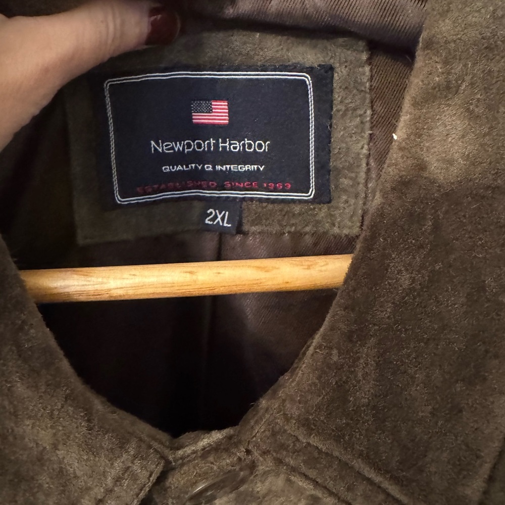 Mens Brown suede coat - Picture 5 of 12